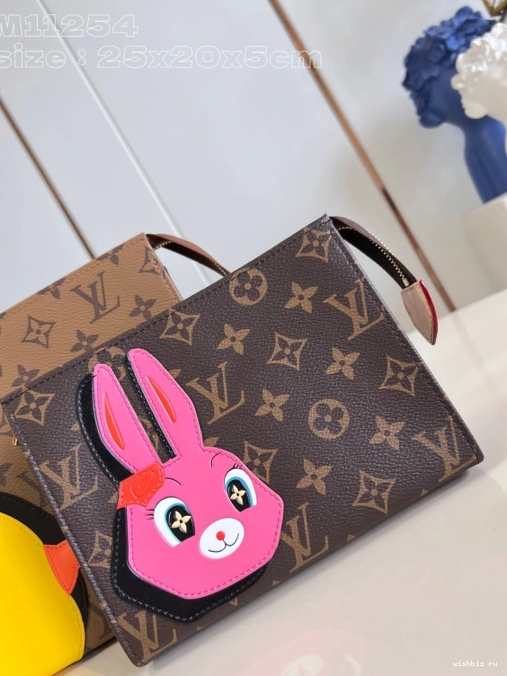 WIS Pouch-25*20*5.5cm LOUIS Toilet VUITTON Trio 0811